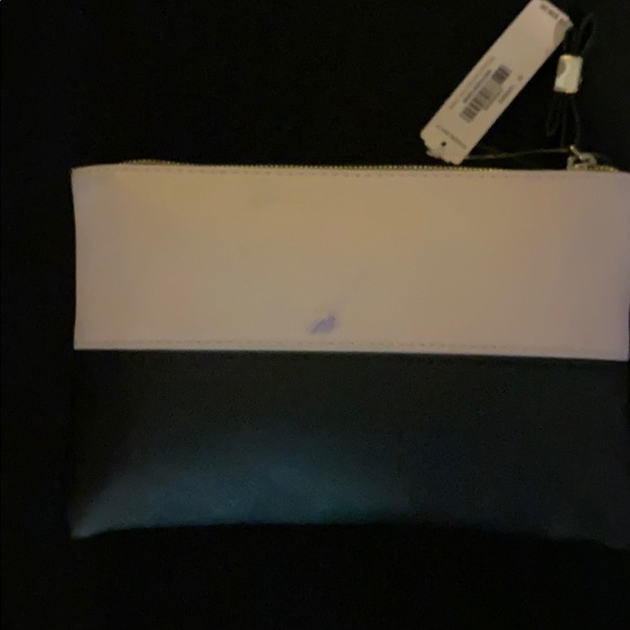 Victoria's Secret Wallet - Picture 3 of 3